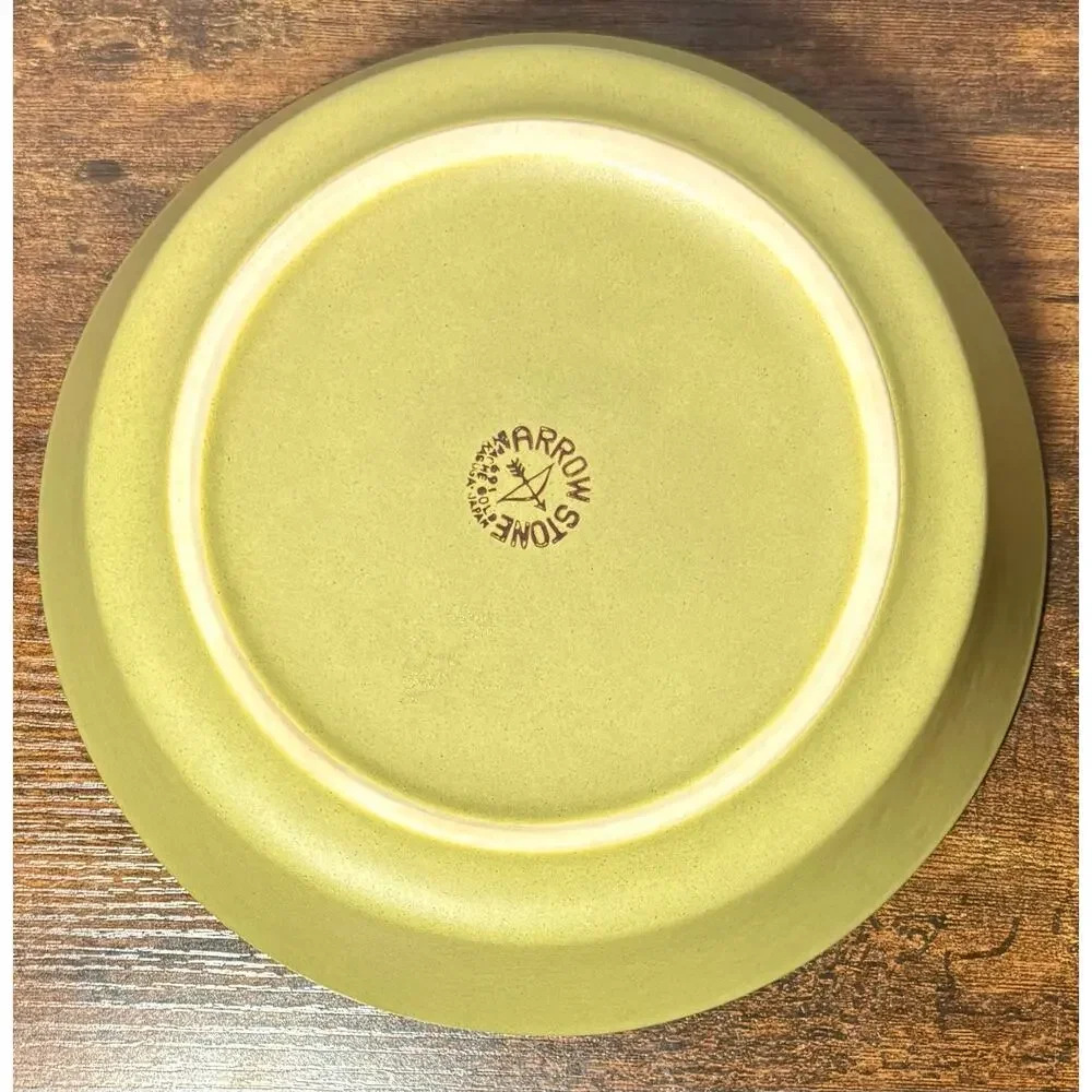 Vintage Arrow Stone Apache Green Kasuga Japan 9.5” Serving Bowl MCM 691
